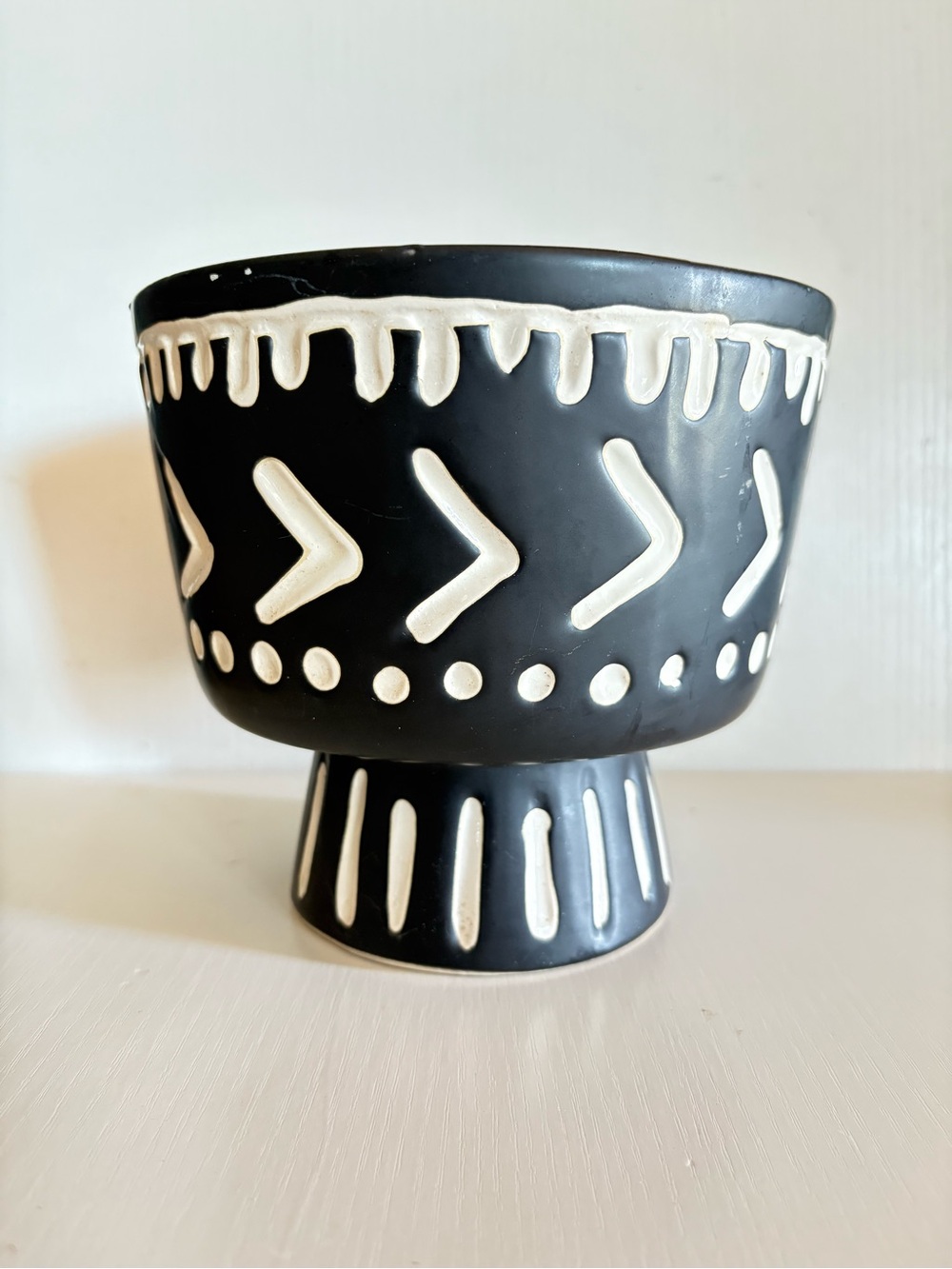 Fall Decor Tribal art Pedestal Planter
Cachepot Raised Geometric Boho homedecor